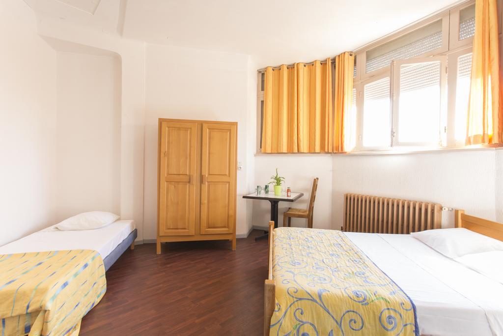 Village Vacances Le Lion De Mer Saint-Raphael  Luaran gambar