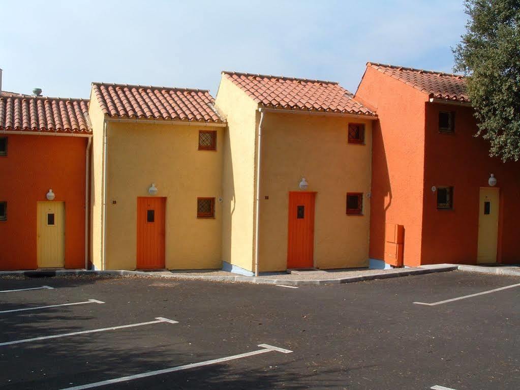 Village Vacances Le Lion De Mer Saint-Raphael  Luaran gambar